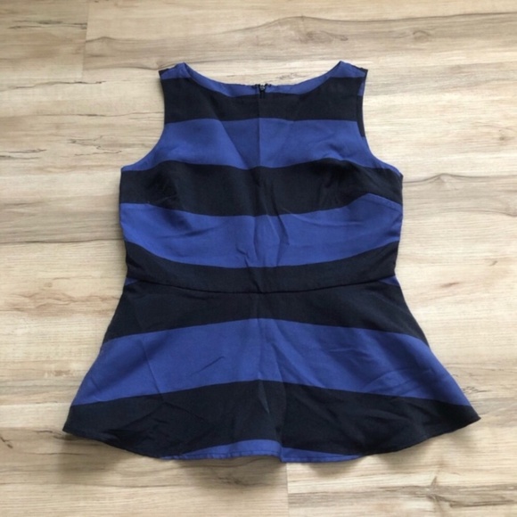 Banana Republic Blue Asymmetrical Sleeveless Tank Top - Picture 1 of 6